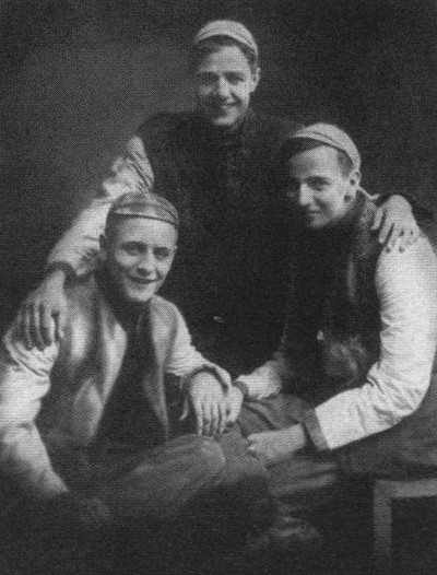 Иллюстрация к книге — Фицджеральд [i_007.jpg]