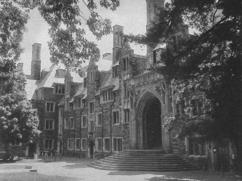 Иллюстрация к книге — Фицджеральд [i_009.jpg]