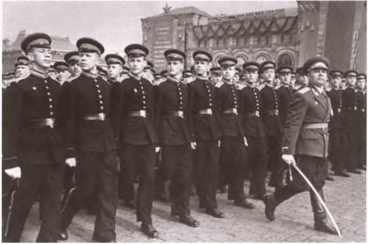 Иллюстрация к книге — Суворов [i_083.jpg]