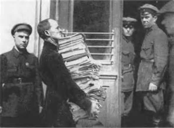 Иллюстрация к книге — Александр Коротков [i_043.jpg]