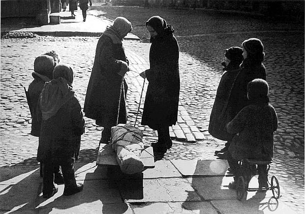 Иллюстрация к книге — Ленинградский фронт [i_062.jpg]