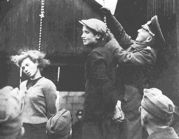 Иллюстрация к книге — Ленинградский фронт [i_079.jpg]