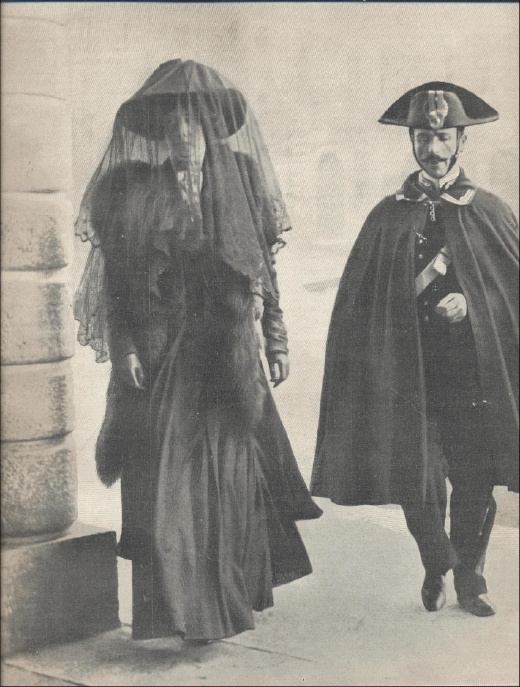 Иллюстрация к книге — Хищницы [i_007.jpg]