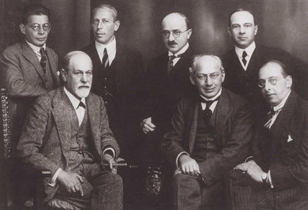 Иллюстрация к книге — Фрейд [i_034.jpg]