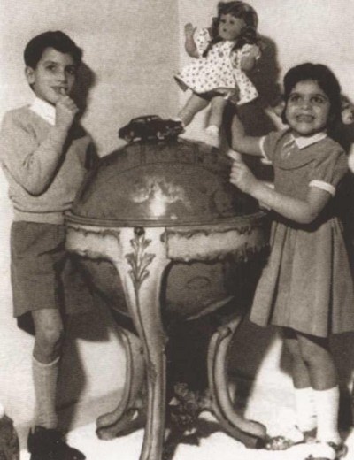 Иллюстрация к книге — Онассис. Проклятие богини [i_005.jpg]