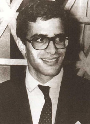 Иллюстрация к книге — Онассис. Проклятие богини [i_020.jpg]