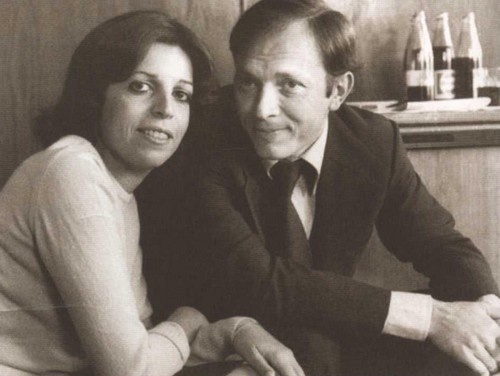 Иллюстрация к книге — Онассис. Проклятие богини [i_024.jpg]