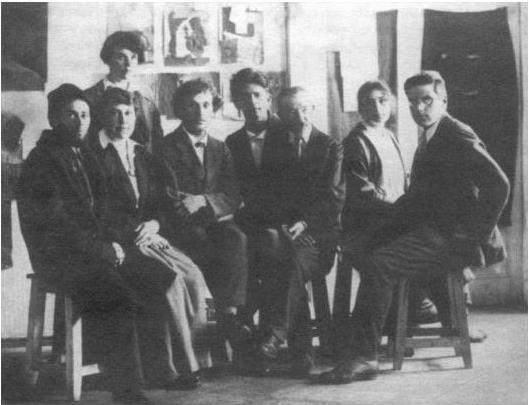 Иллюстрация к книге — Родина. Марк Шагал в Витебске [i_014.jpg]