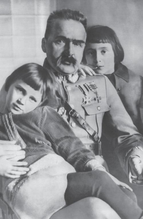 Иллюстрация к книге — Пилсудский [_34.jpg]