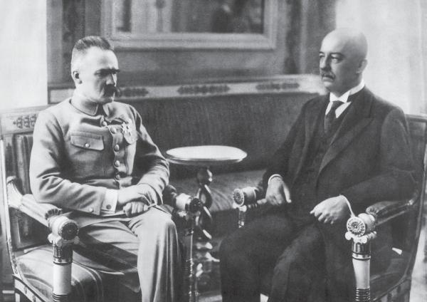 Иллюстрация к книге — Пилсудский [_35.jpg]