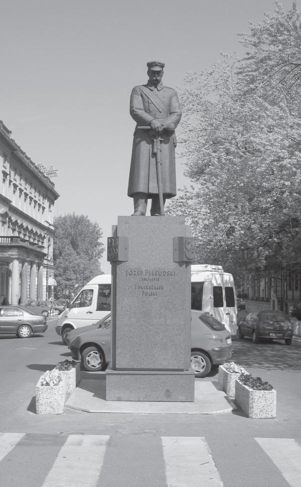 Иллюстрация к книге — Пилсудский [_64.jpg]