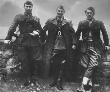 Иллюстрация к книге — Иосип Броз Тито [_17.jpg]