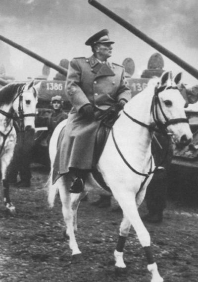 Иллюстрация к книге — Иосип Броз Тито [_20.jpg]