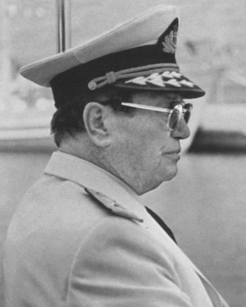 Иллюстрация к книге — Иосип Броз Тито [_50.jpg]