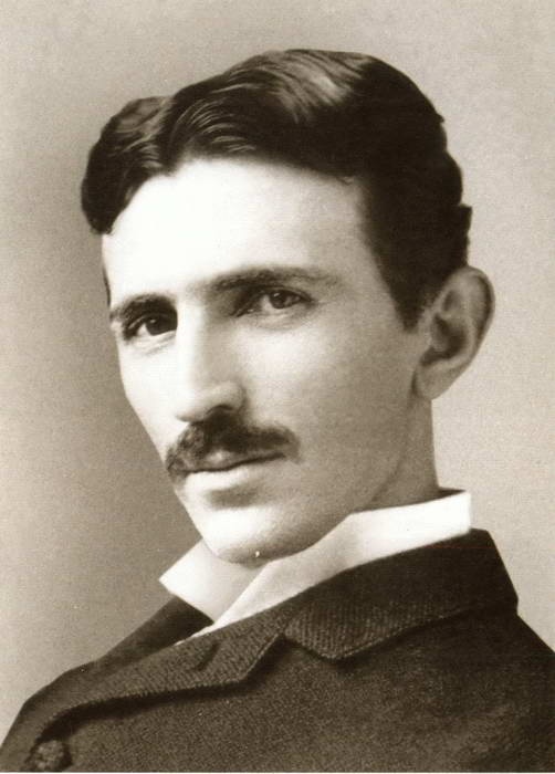 Иллюстрация к книге — Никола Тесла [i_003.jpg]