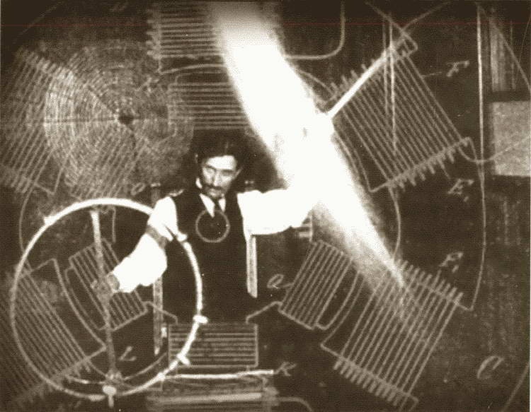 Иллюстрация к книге — Никола Тесла [i_023.jpg]