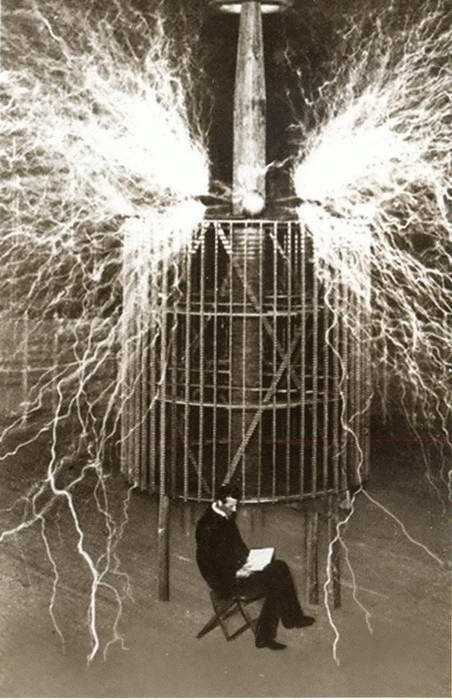 Иллюстрация к книге — Никола Тесла [i_034.jpg]