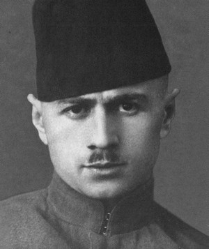 Иллюстрация к книге — Яков Блюмкин. Ошибка резидента [i_033.jpg]