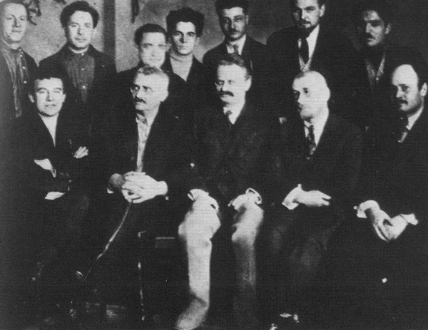 Иллюстрация к книге — Яков Блюмкин. Ошибка резидента [i_062.jpg]