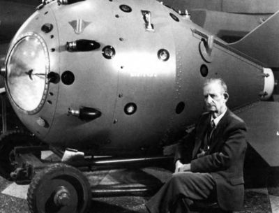 Иллюстрация к книге — Повседневная жизнь Арзамаса-16 [i_021.jpg]