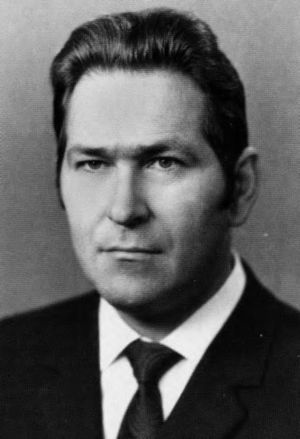 Иллюстрация к книге — Повседневная жизнь Арзамаса-16 [i_062.jpg]