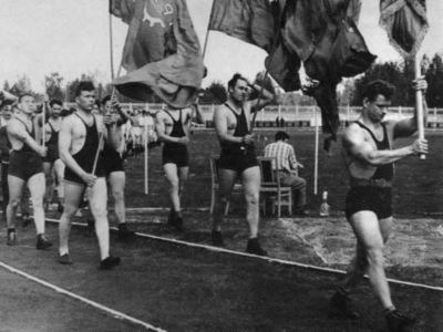 Иллюстрация к книге — Повседневная жизнь Арзамаса-16 [i_069.jpg]