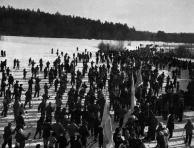 Иллюстрация к книге — Повседневная жизнь Арзамаса-16 [i_071.jpg]