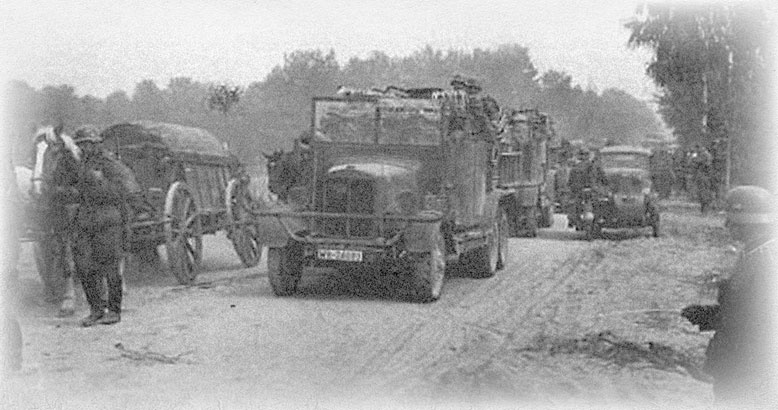 Иллюстрация к книге — Дневник детской памяти. Это и моя война [i_015.jpg]