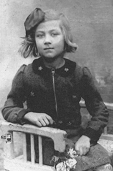 Иллюстрация к книге — Дневник детской памяти. Это и моя война [i_028.jpg]