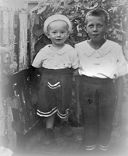 Иллюстрация к книге — Дневник детской памяти. Это и моя война [i_035.jpg]