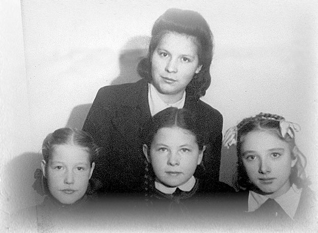 Иллюстрация к книге — Дневник детской памяти. Это и моя война [i_041.jpg]