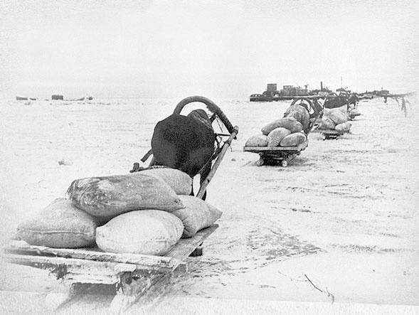 Иллюстрация к книге — Дневник детской памяти. Это и моя война [i_052.jpg]