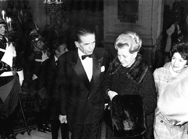 Иллюстрация к книге — Екатерина Фурцева. Главная женщина СССР [i_031.jpg]