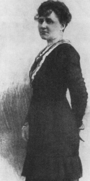 Иллюстрация к книге — Шостакович [i_008.jpg]