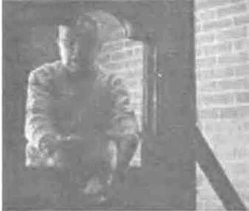 Иллюстрация к книге — Речи палача. Сенсационные откровения французского экзекутора [i_028.jpg]