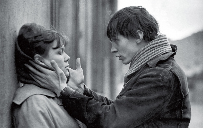 Иллюстрация к книге — Жизнь. Кино [i_016.jpg]