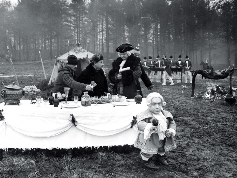 Иллюстрация к книге — Жизнь. Кино [i_047.jpg]