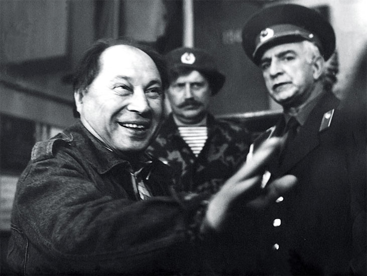 Иллюстрация к книге — Жизнь. Кино [i_053.jpg]