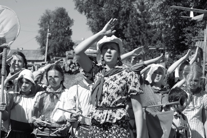 Иллюстрация к книге — Жизнь. Кино [i_069.jpg]