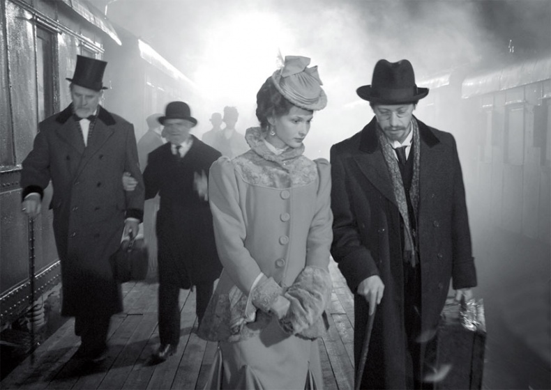 Иллюстрация к книге — Жизнь. Кино [i_077.jpg]