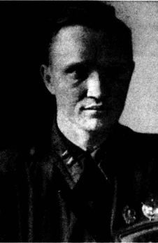 Иллюстрация к книге — Их послал на смерть Жуков? Гибель армии генерала Ефремова [i_055.jpg]