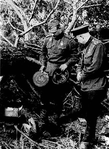 Иллюстрация к книге — Их послал на смерть Жуков? Гибель армии генерала Ефремова [i_108.jpg]