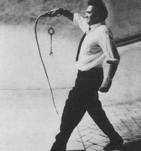 Иллюстрация к книге — Феллини [i_013.jpg]