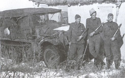 Иллюстрация к книге — Сквозь ад за Гитлера [i_010.jpg]