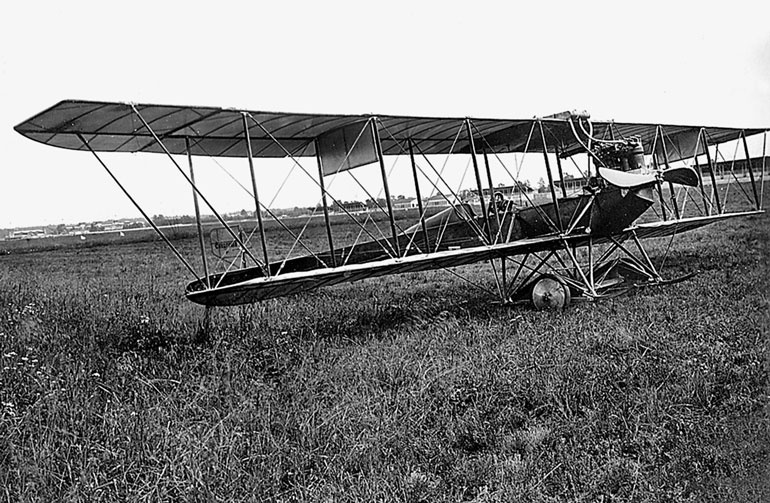 Иллюстрация к книге — Неизвестный Сикорский. &quot;Бог&quot; вертолетов [i_017.jpg]