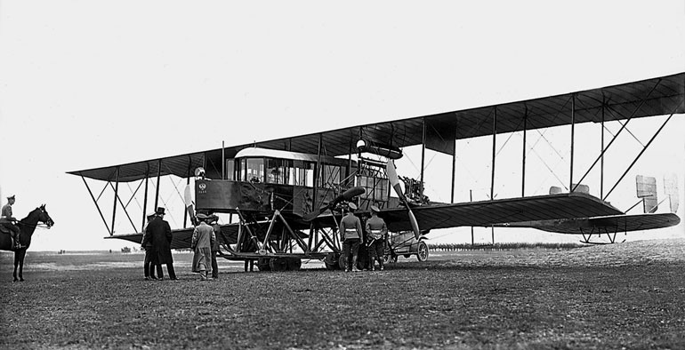 Иллюстрация к книге — Неизвестный Сикорский. &quot;Бог&quot; вертолетов [i_026.jpg]