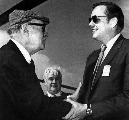 Иллюстрация к книге — Неизвестный Сикорский. &quot;Бог&quot; вертолетов [i_140.jpg]