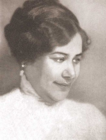 Иллюстрация к книге — Лидия Русланова. Душа-певица [i_011.jpg]