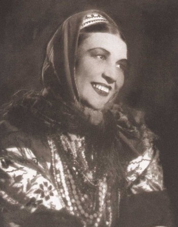 Иллюстрация к книге — Лидия Русланова. Душа-певица [i_019.jpg]