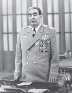 Иллюстрация к книге — Брежнев [i_048.jpg]